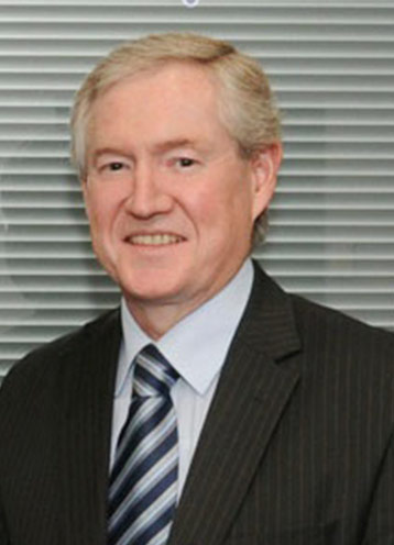 Dr. Ian Bennett