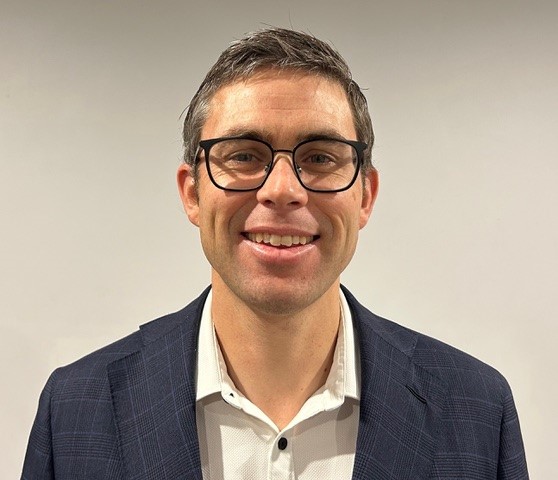 Dr. Michael Reeves