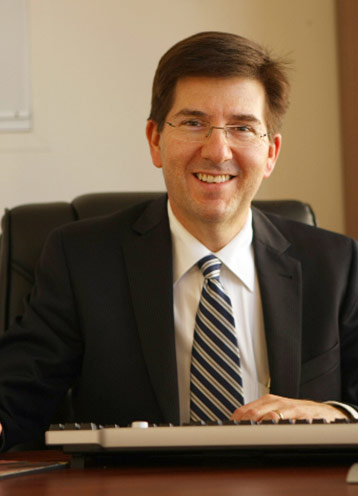 Dr. Petar Vujovic